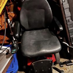 Jazzy 600es Electric Scooter 