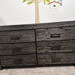 6 Drawer Dresser