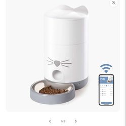 Smarty Cat Feeder 
