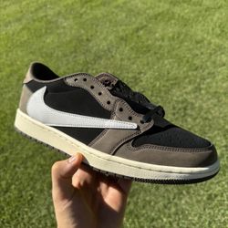 🔥- Size 10.5 - New Jordan 1 Low OG Travis Scott Mocha Rare Release🔥