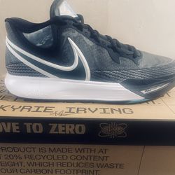 NIKE Kyrie 8 Men’s size 14 US
