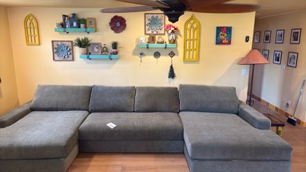 Living Spaces Sofa Couch (Large!)
