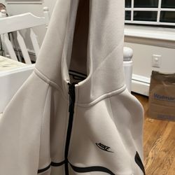 Cream Nike  Tech 
