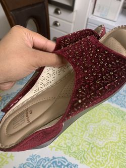 New women velvet studded shoes wedges size 9