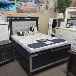 QUEEN BEDROOM SET 4PCS BED, DRESSER, MIRROR, 1 NIGHT STAND