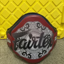 FAIRTEX BELLY PADS BPV3 GUARD RED -BLACK PROTECTOR TRAINING MUAY THAI MMA K1