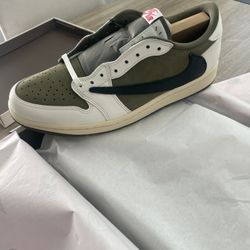 Jordan 1 Retro Low OG SP Travis Scott Medium Olive