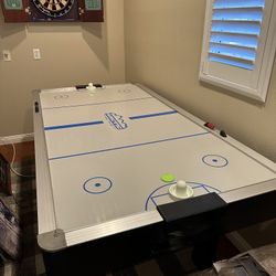 🎁 Dynamo Arctic Wind Air Hockey Table – Excellent Condition! (LIKE NEW) – $900 OBO 🎁