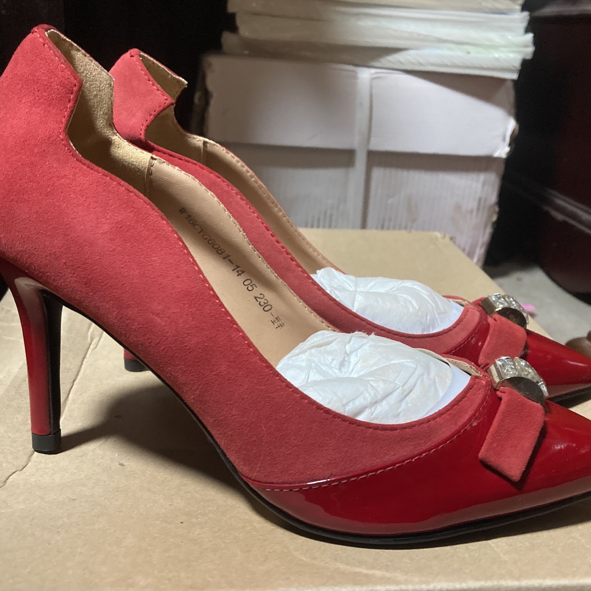 Red elegant high heel size 6