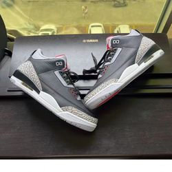 2018 Jordan 3 Black Cement Size 13