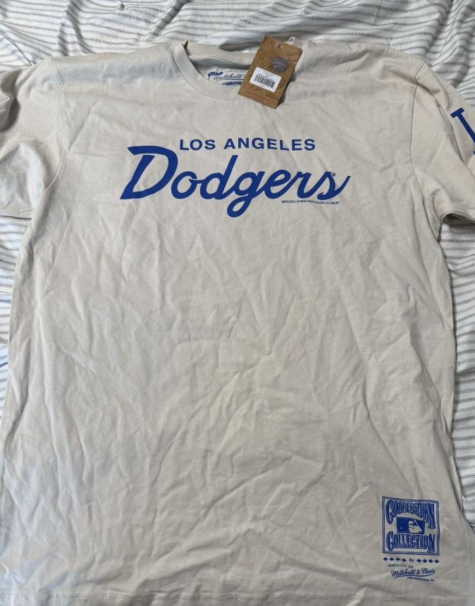 Dodgers T Shirt Mitchell And Ness Size Large 
