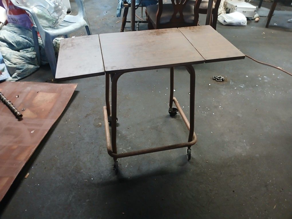 Small table with wheels drop leaf $15