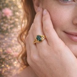 18 K Solid Gold Ring