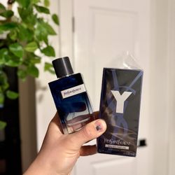 Yves Saint Laurent Y Eau de Parfum Spray 3.3 fl oz 100 ml