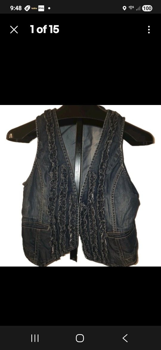 Chicis Demim Vest  Medium  WomensChicos Womans  Vest Top Blue Denim Jean Sleeveless Ruffle Open Front Medium Sz 1