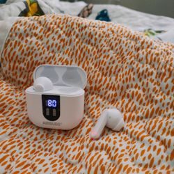 Bluetooth Ear Buds..New...Not Air Pods 