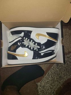 Air Jordan 1 Mid