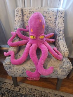 Universal studios Lisa purple octopus rare.