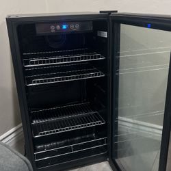Insignia 115 Can Beverage Fridge Glass Door Stainless Steel 