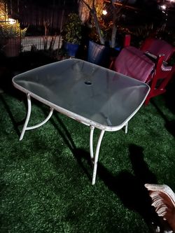 Glass Patio Table With Umbrella Hole