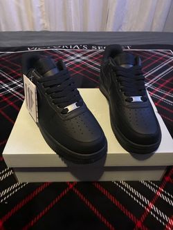 New Nike Air Force 1 Size 8.5 Men