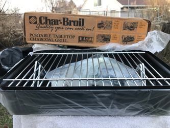 Portable tabletop charcoal grill