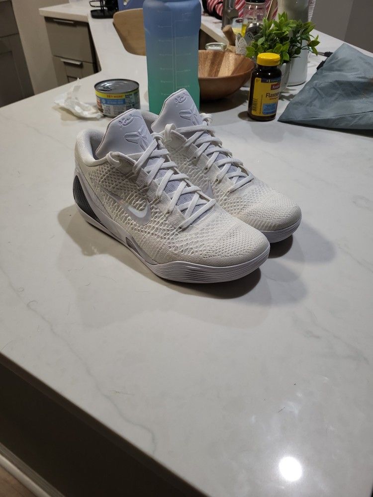 Kobe 9 Elite Low Protro