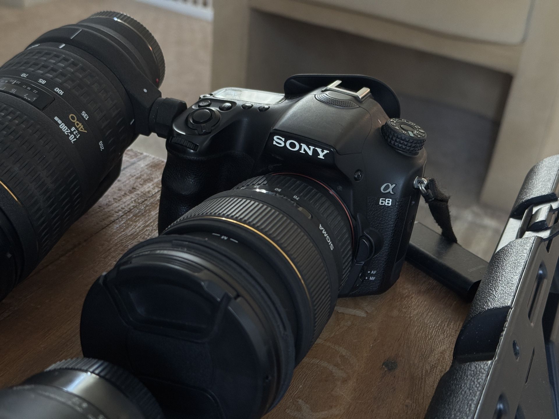 Sony A68 Camera With 6 Lenses!