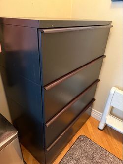 Filing cabinet 4 drawer