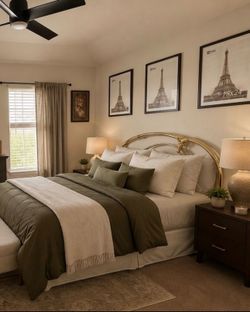 Queen bedframe