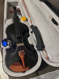 Nice Black 4/4 ALL WOOD Violin with New Bow, Digital Tuner, Shoulder Rest, Extra Strings $160 Firm