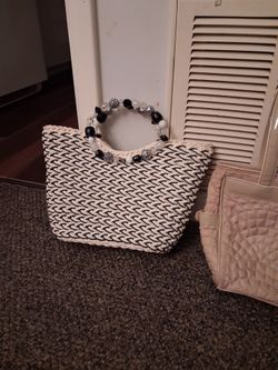 Wooden Handbag w/Beaded Handle