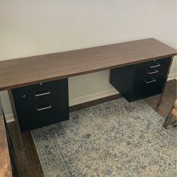 Desk - Need Gone
