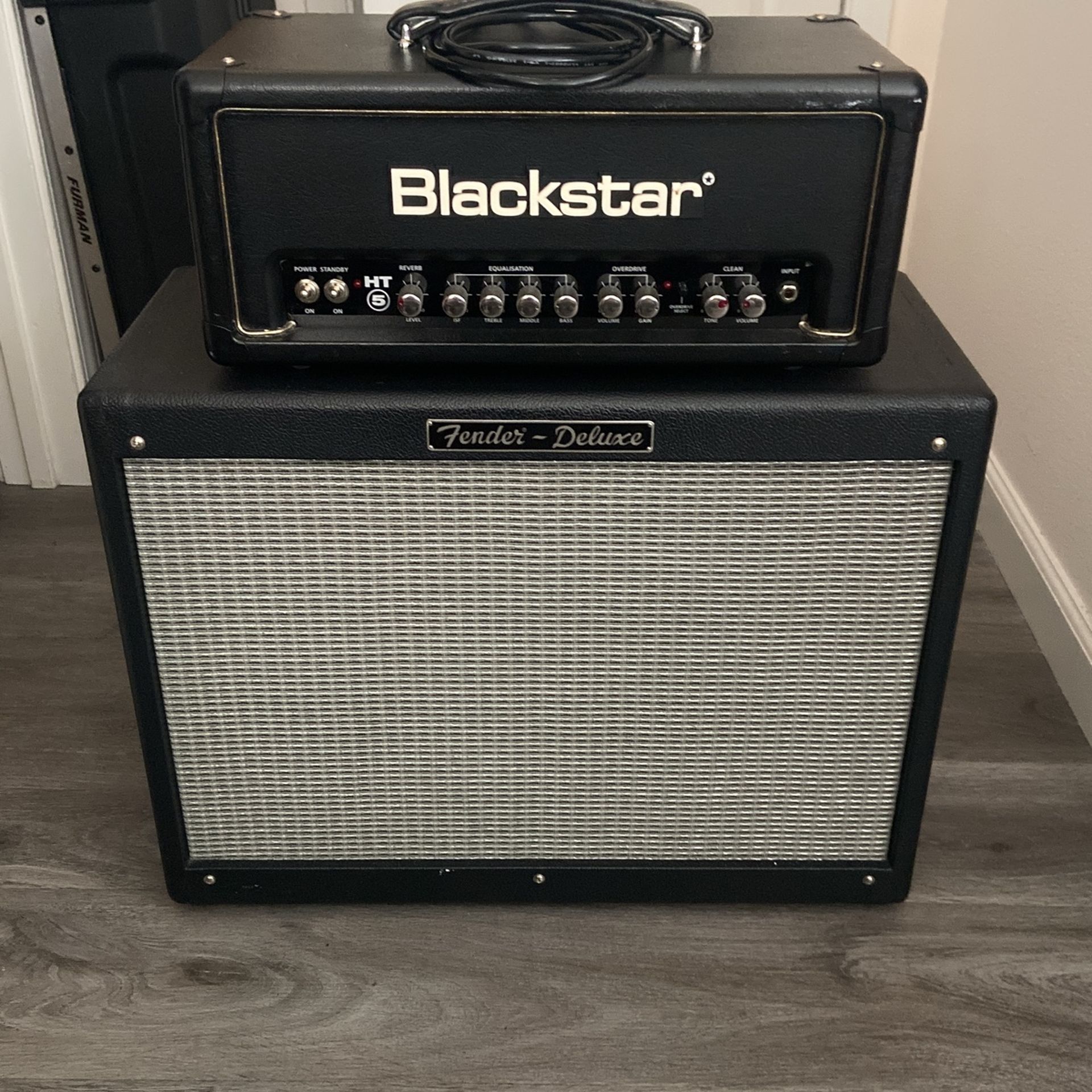 Blackstar HT-5 Amp Head And Fender Deluxe Cabinet