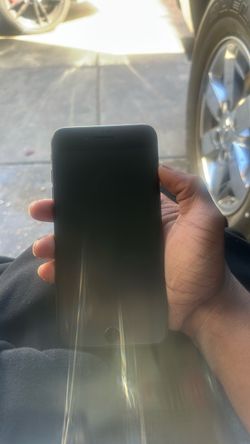 iPhone 8 Plus