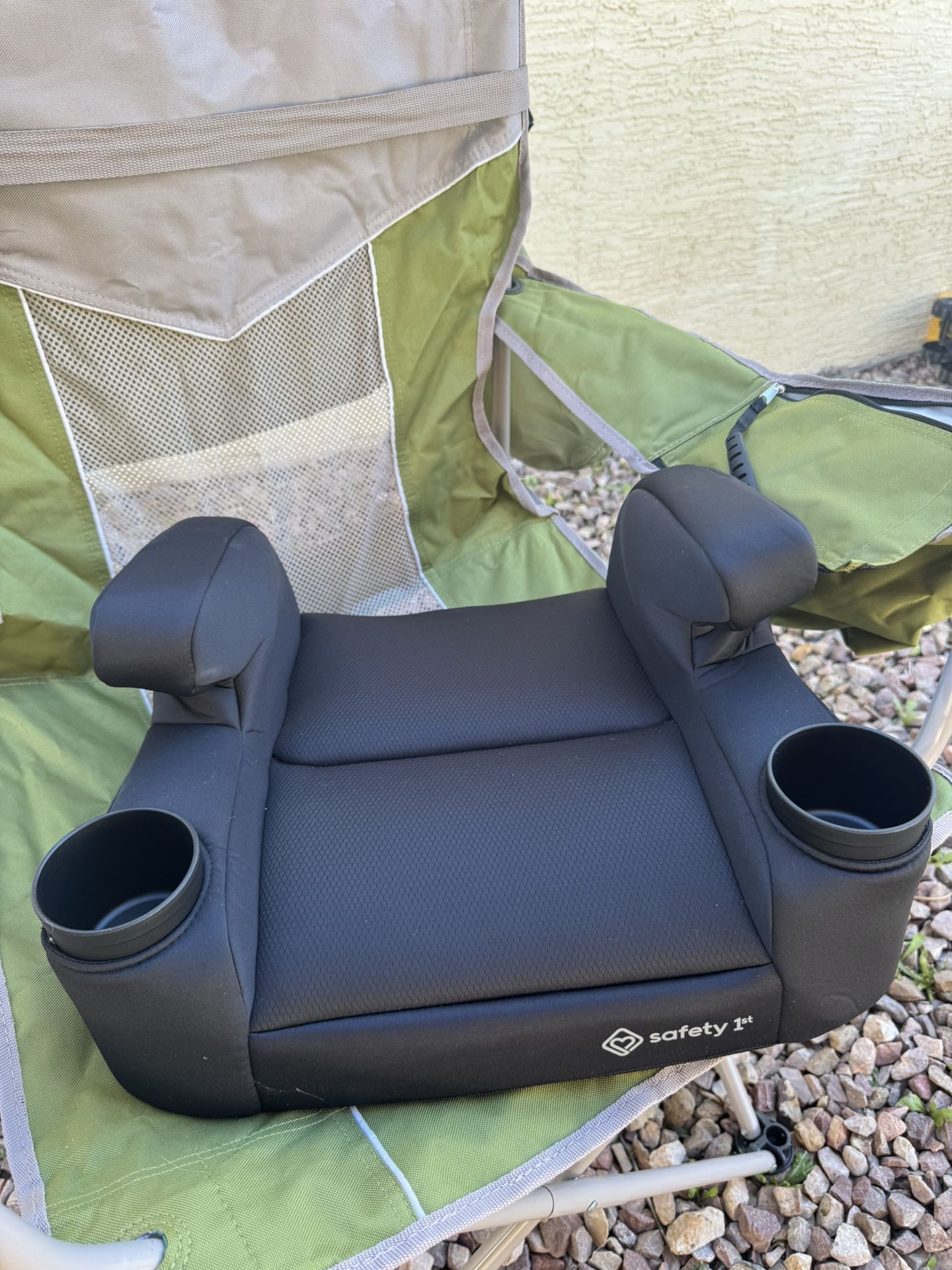 New safety 1st Booster Seat