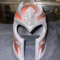 Magneto  Helmet
