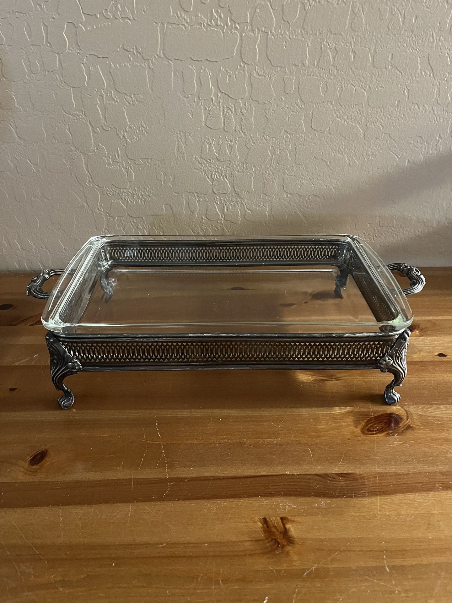 Vintage Pyrex Casserole Dish