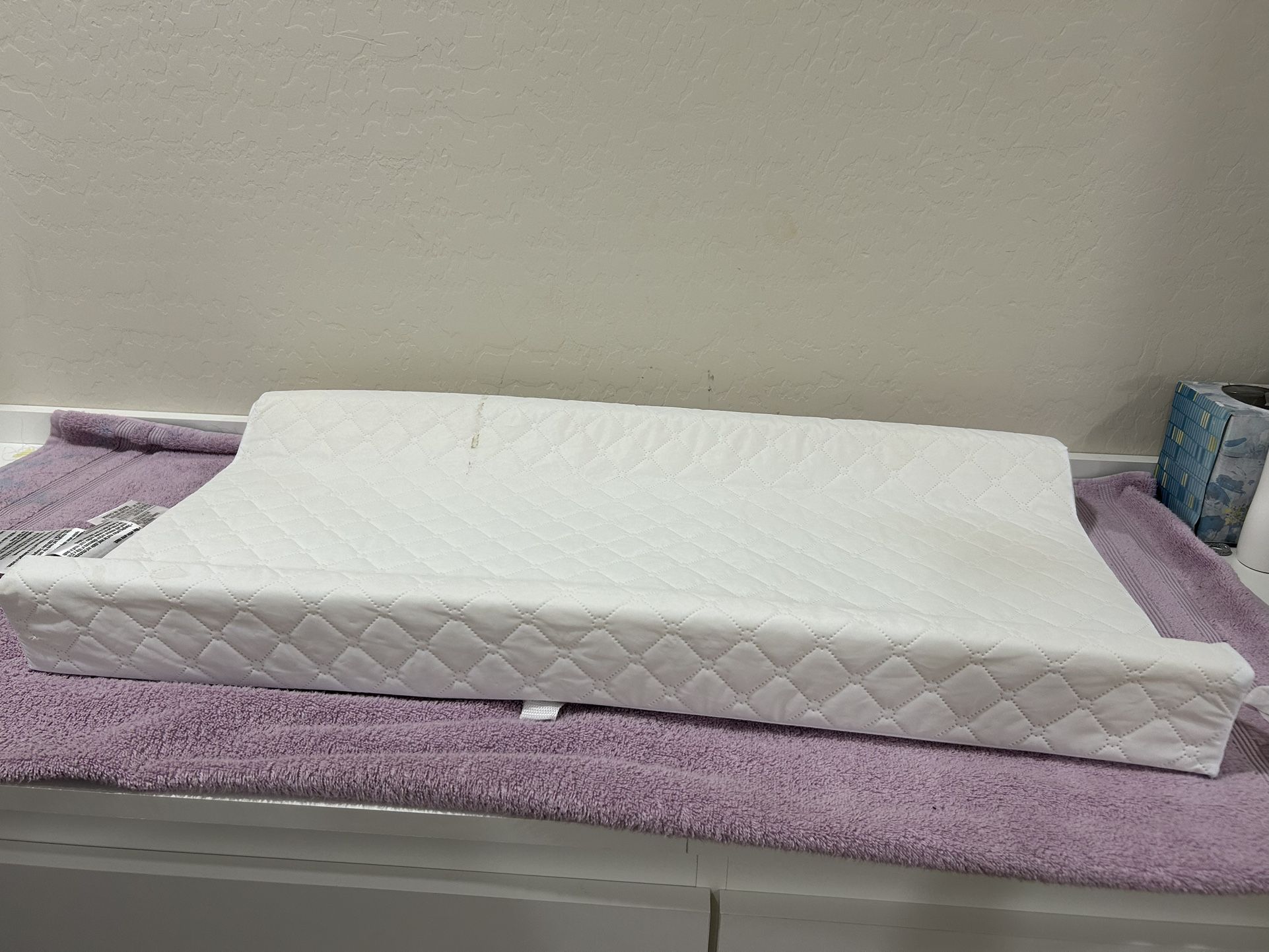 baby diaper changing