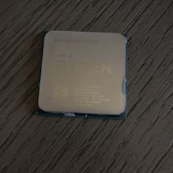Amd Ryzen 7 3700x For Sale 150$dollars Also A CPU Cooling Fan Also A Pair Of Skull Candy Headphones 