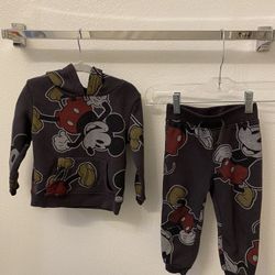Mickey Mouse Sweater And Sweats 