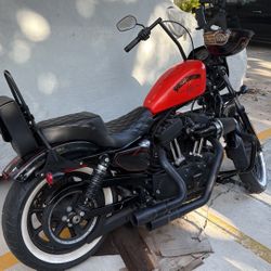 2022 Harley Davidson Iron 1200