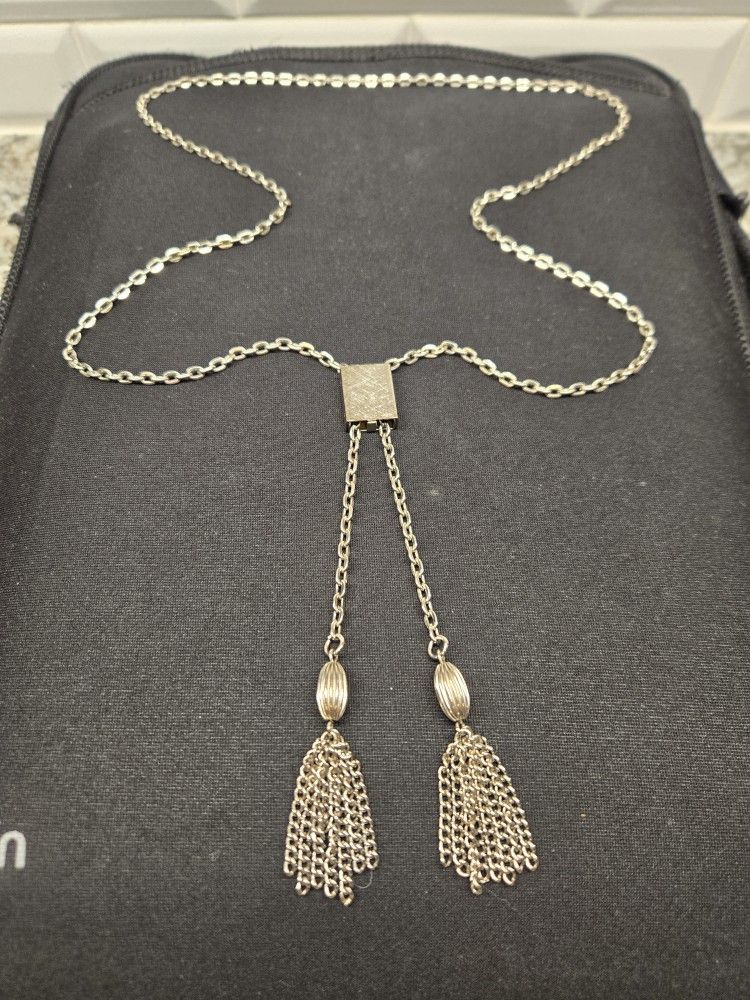 Adjustable Linked Chain Necklace