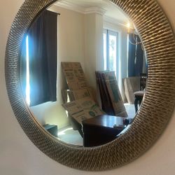 Large Round Decorative Wall Mirror – Modern Silver Frame