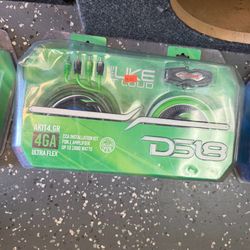 Ds18 4 gauge amp kit other kits available for $55 4 gauge