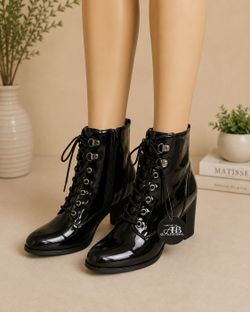 Alexis Bendel Comfort Women's Black Patent Lace-Up Ankle Boots Size 10 NWT