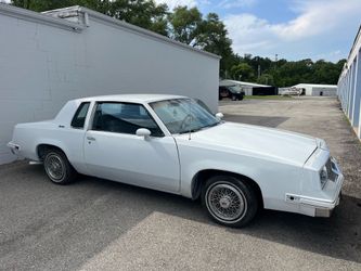 1984 Oldsmobile Cutlass Supreme
