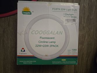 Fluorescent lamp bulbs circle