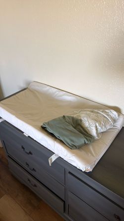 Baby changing mat