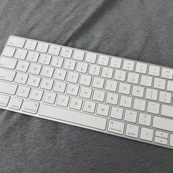 Apple Magic Keyboard